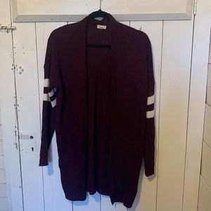 Debut M/L collegiate striped maroon cardigan worn once with front pockets